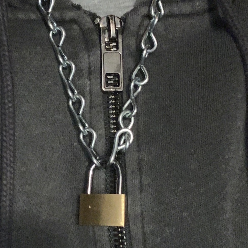 Lock chain necklace